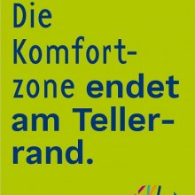 Flyer von kulturweit auf dem steht: Die Komfortzone endet am Tellerrand.